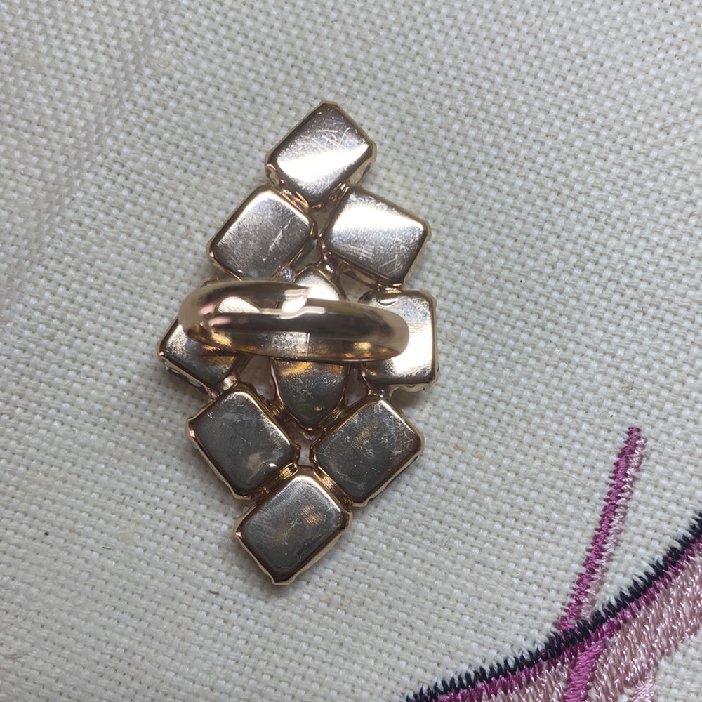 Pink Rhinestones Ring - Picture 3 of 3